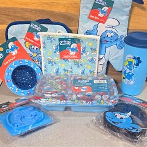 The Smurfs Kitchen Gadgets Set: Oven Mitt, Pot Holder, Strainer, Containers